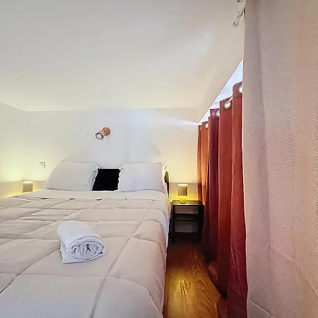 Apartment Joli Renove Avec Mezzanine Hyper Centre