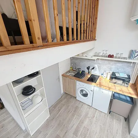 Apartment Joli Renove Avec Mezzanine Hyper Centre *